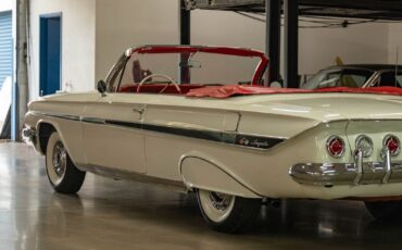 Chevrolet-Impala-Cabriolet-1961-21