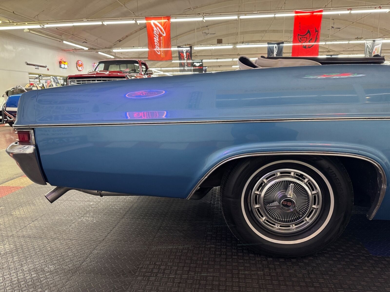 Chevrolet-Impala-Cabriolet-1966-28