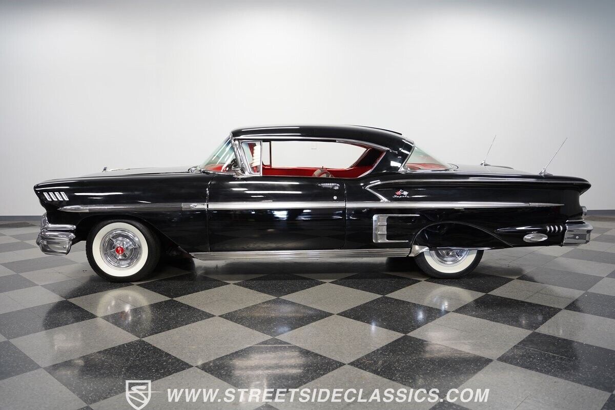 Chevrolet-Impala-Coupe-1958-2