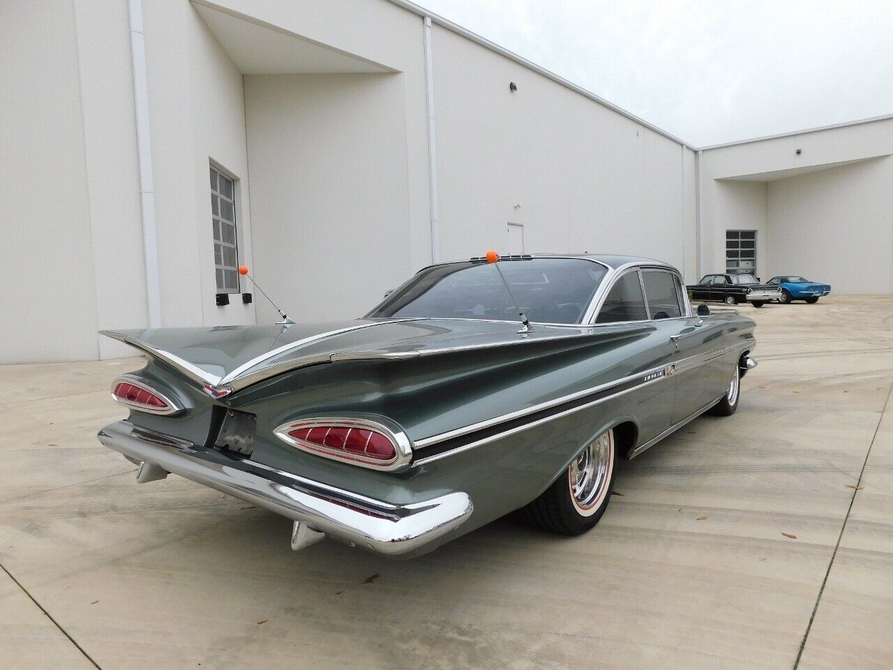 Chevrolet-Impala-Coupe-1959-10