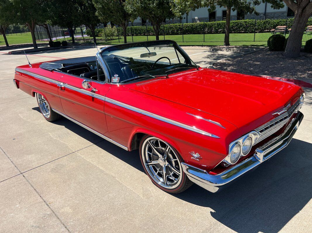 Chevrolet-Impala-Coupe-1962-11