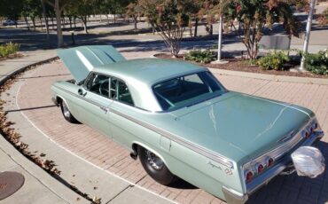 Chevrolet-Impala-Coupe-1962-12