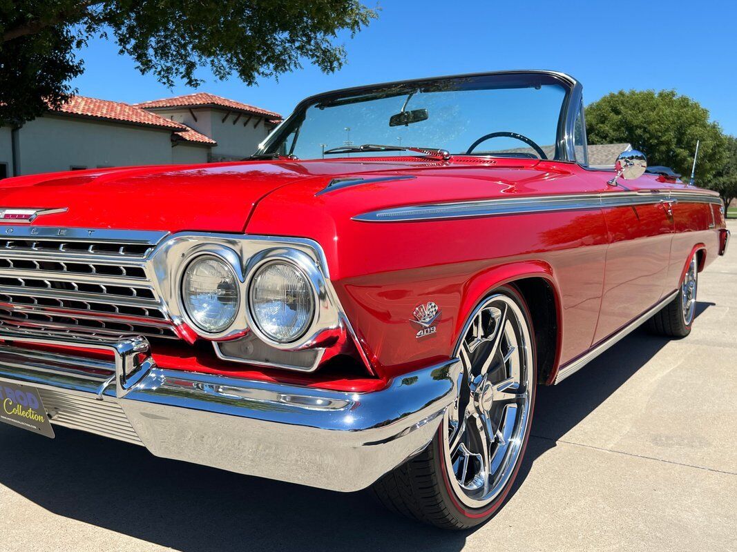 Chevrolet-Impala-Coupe-1962-2