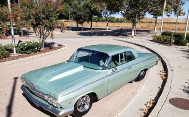 Chevrolet-Impala-Coupe-1962-3