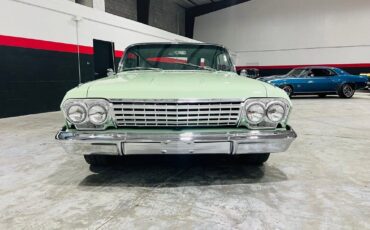 Chevrolet-Impala-Coupe-1962-8