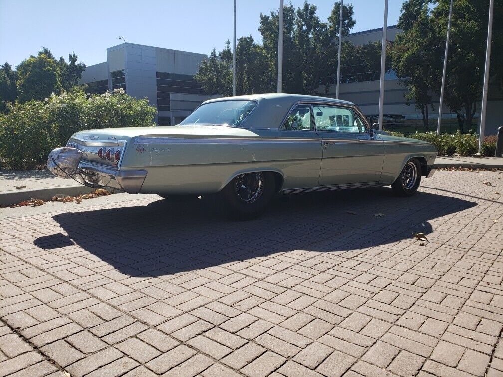 Chevrolet-Impala-Coupe-1962-8