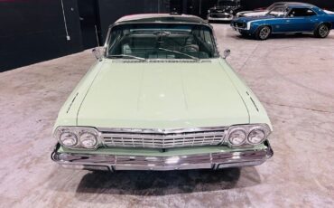 Chevrolet-Impala-Coupe-1962-9