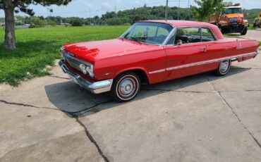 Chevrolet-Impala-Coupe-1963-11