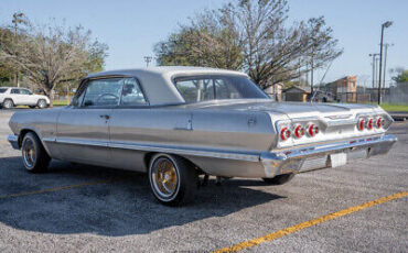 Chevrolet-Impala-Coupe-1963-5