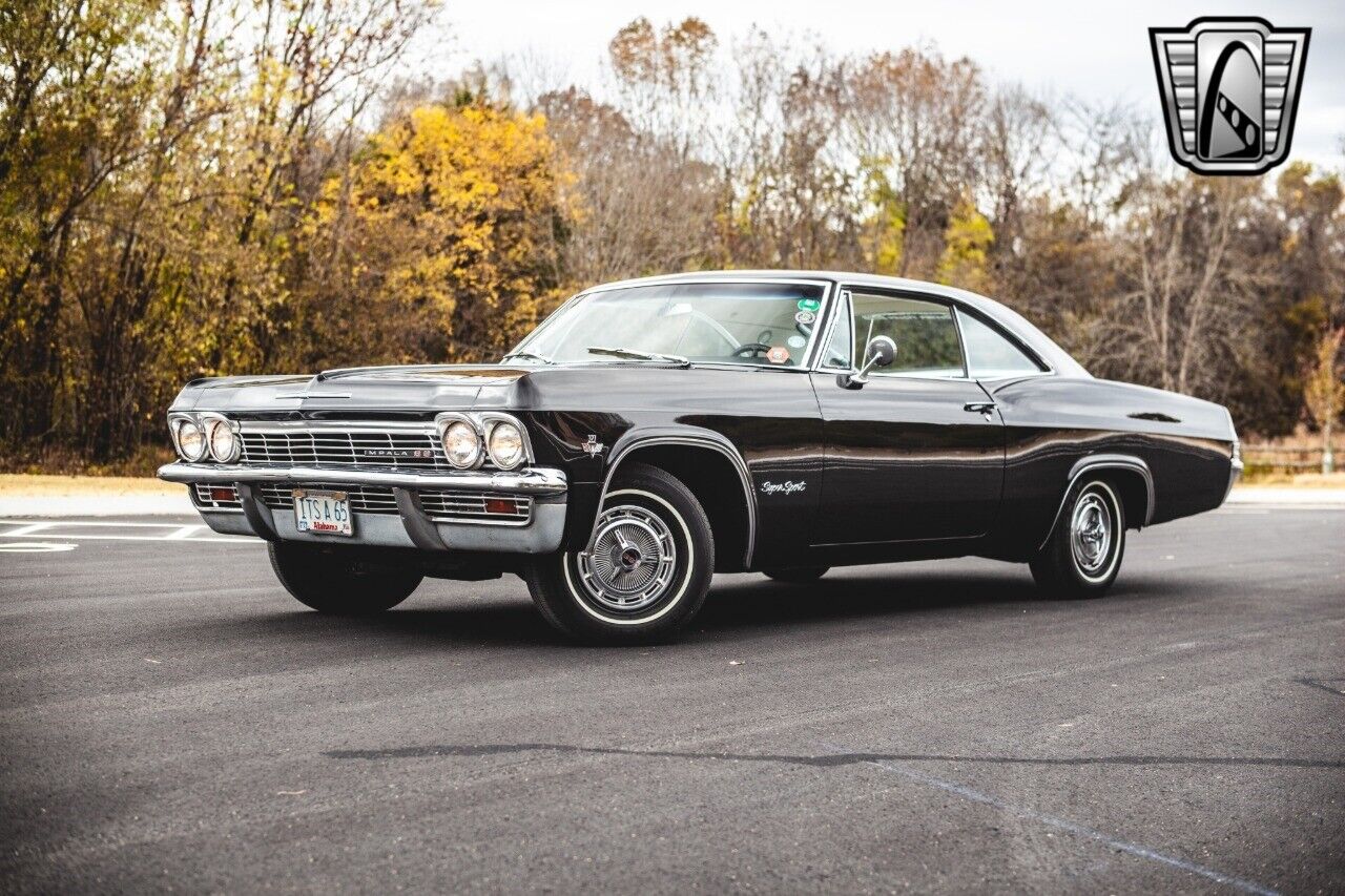 Chevrolet-Impala-Coupe-1965-2