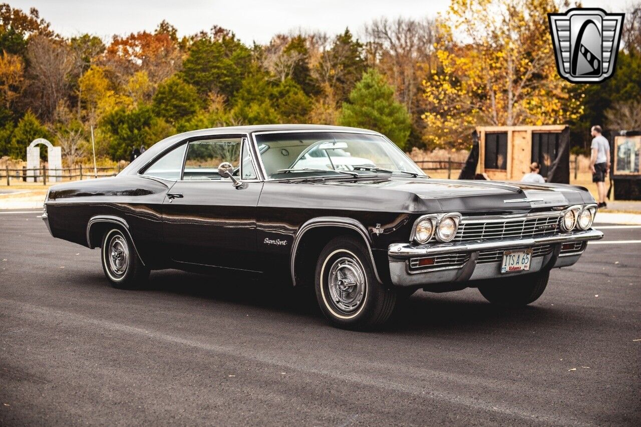 Chevrolet-Impala-Coupe-1965-8