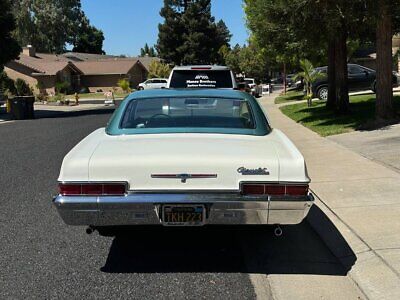 Chevrolet-Impala-Coupe-1966-3