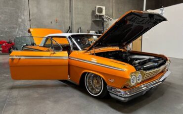 Chevrolet-Impala-restomod-1962-17