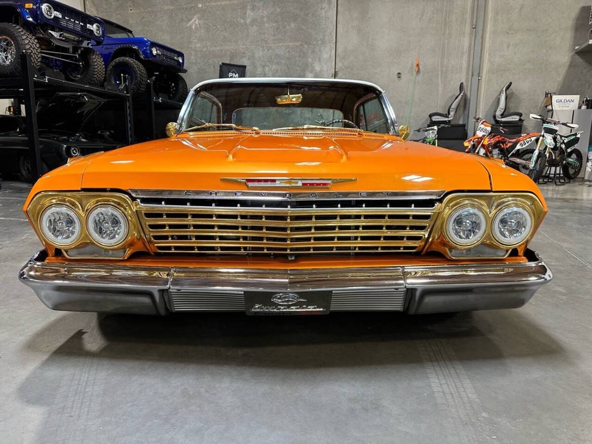 Chevrolet-Impala-restomod-1962-5