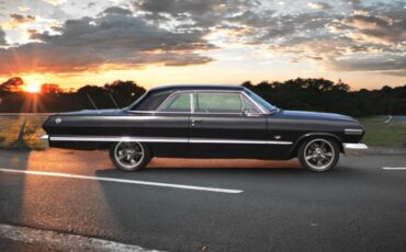 Chevrolet-Impala-ss-1963