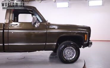 Chevrolet-K10-1977-7