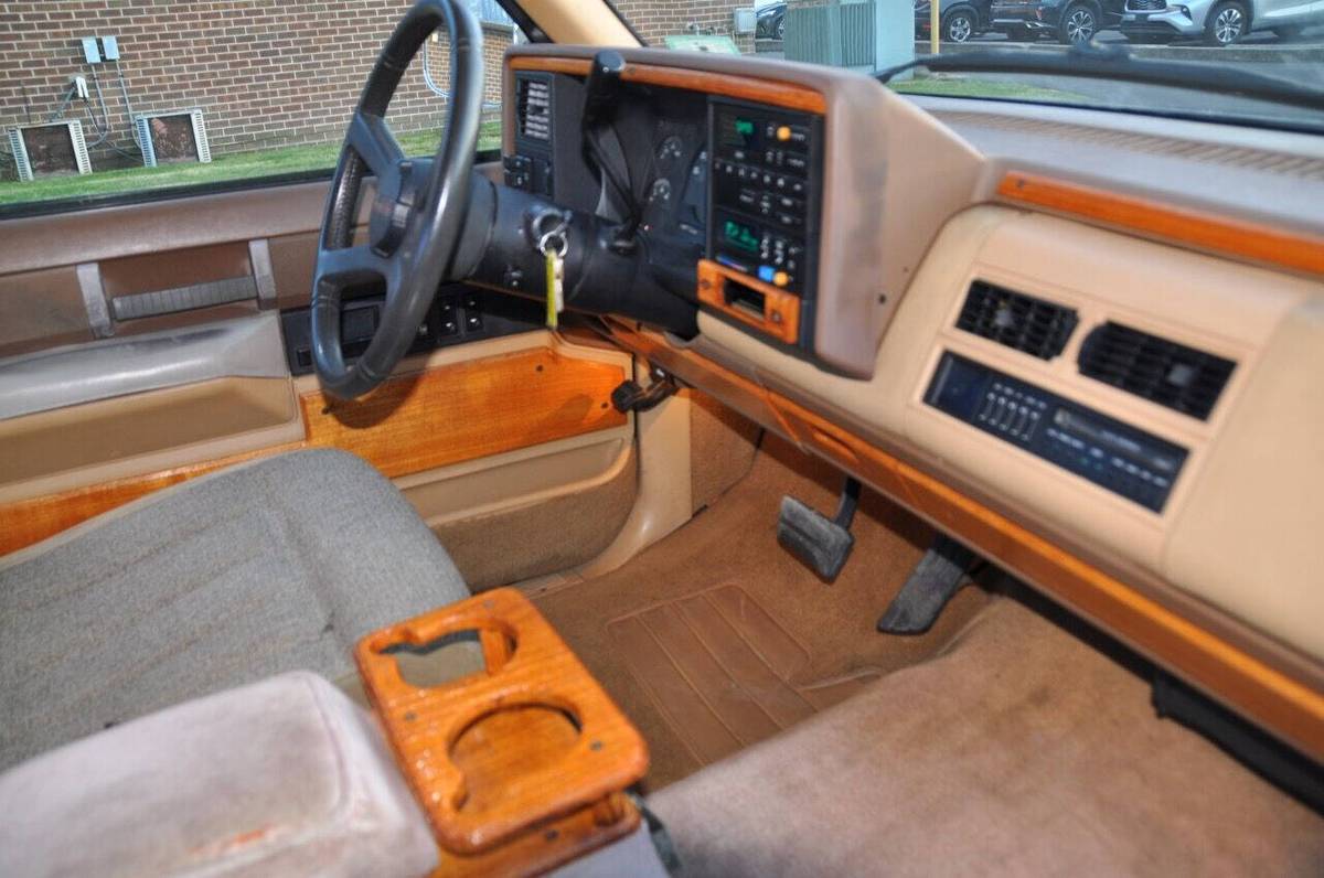 Chevrolet-K1500-1988-11