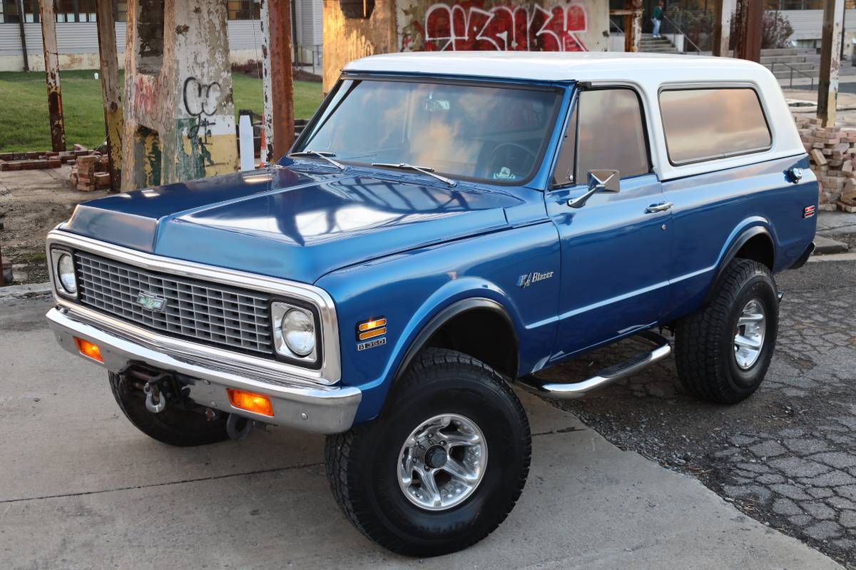 Chevrolet-K5-blazer-1971-18