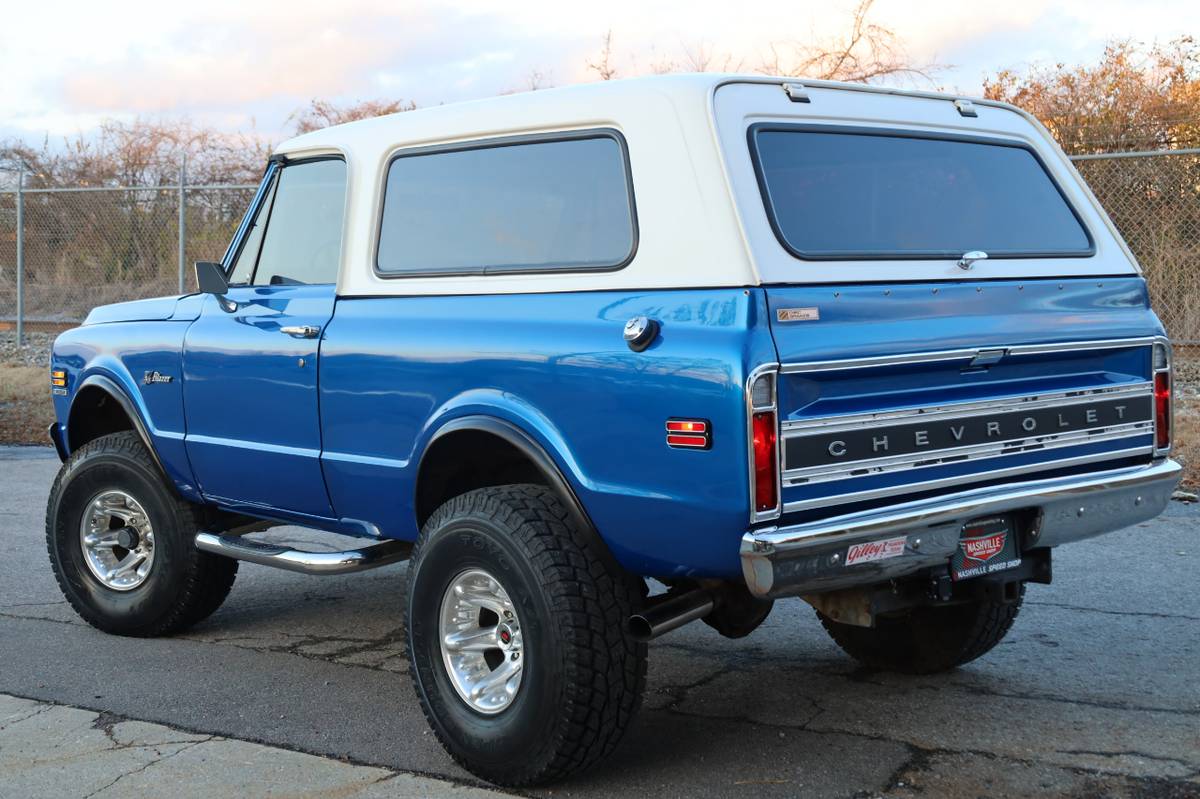 Chevrolet-K5-blazer-1971-8