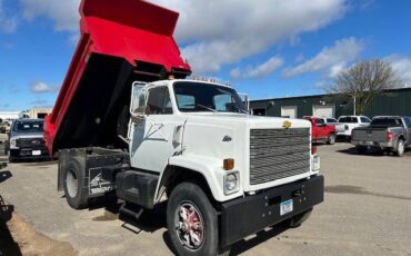 Chevrolet-Kodiak-c7500-diesel-1980-12