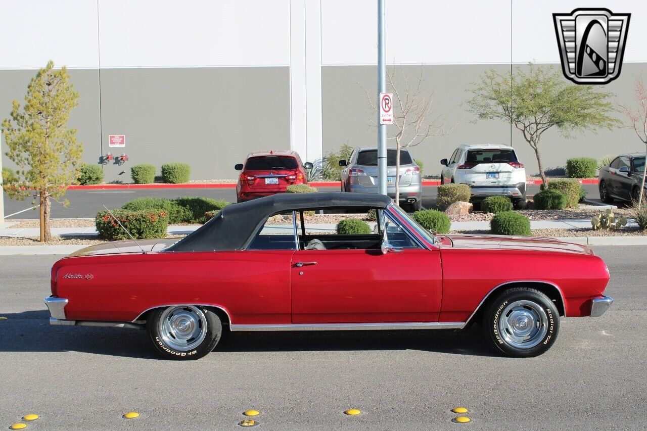 Chevrolet-Malibu-1965-10