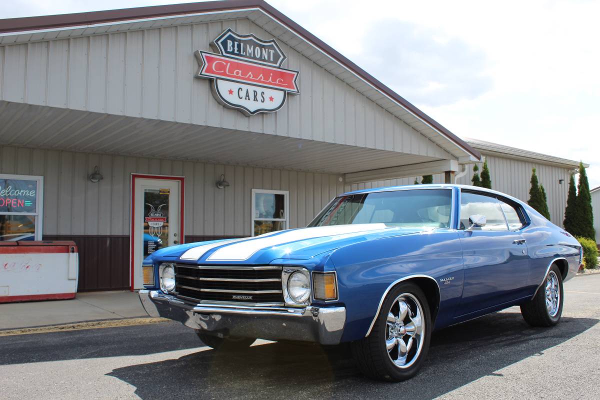 Chevrolet-Malibu-1972-2