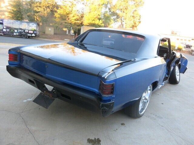 Chevrolet-Malibu-Coupe-1965-5