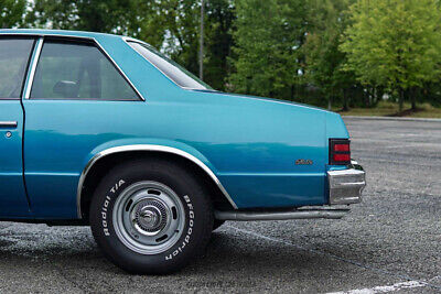 Chevrolet-Malibu-Coupe-1980-4