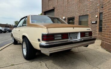 Chevrolet-Malibu-Coupe-1980-4