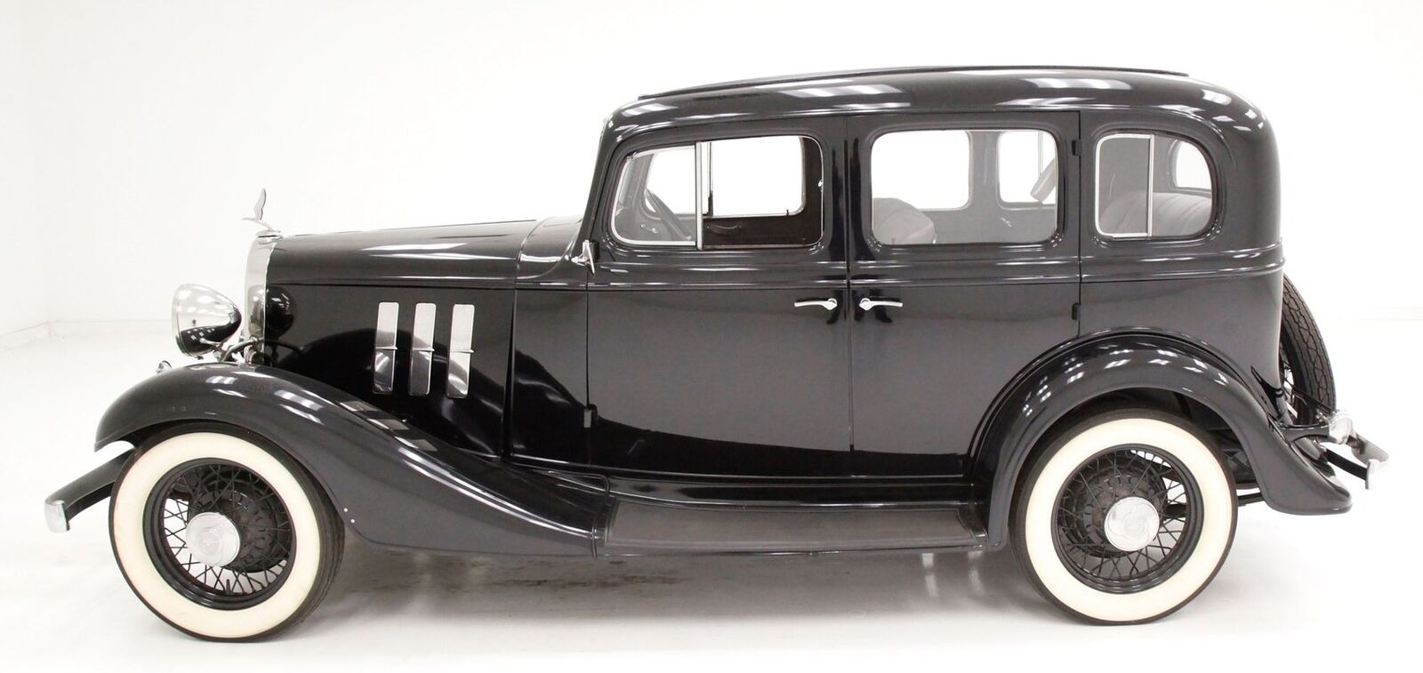 Chevrolet-Master-Berline-1933-1