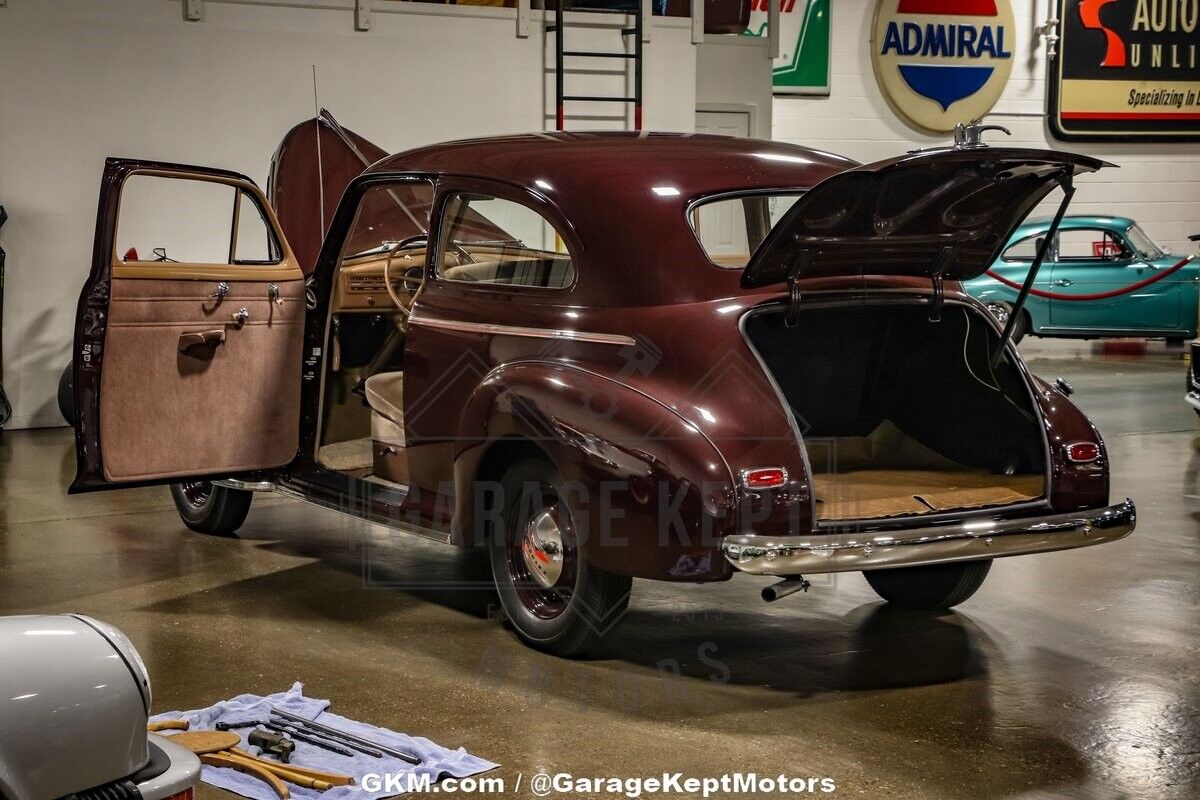 Chevrolet-Master-Deluxe-Berline-1941-2