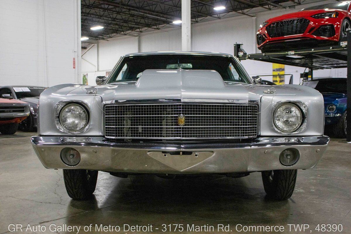 Chevrolet-Monte-Carlo-1970-11