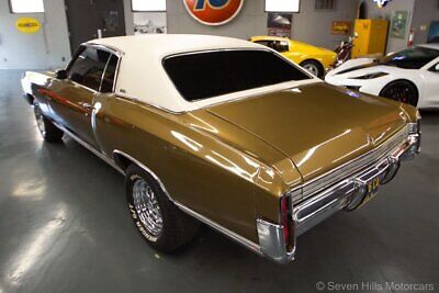 Chevrolet-Monte-Carlo-1972-8