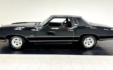 Chevrolet-Monte-Carlo-1977-1