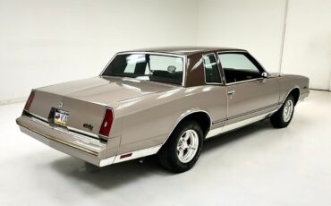 Chevrolet-Monte-Carlo-1984-4