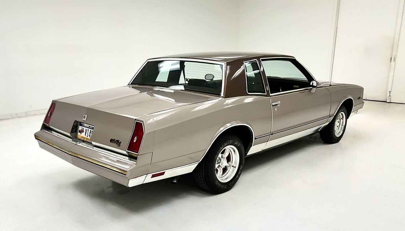 Chevrolet-Monte-Carlo-1984-4