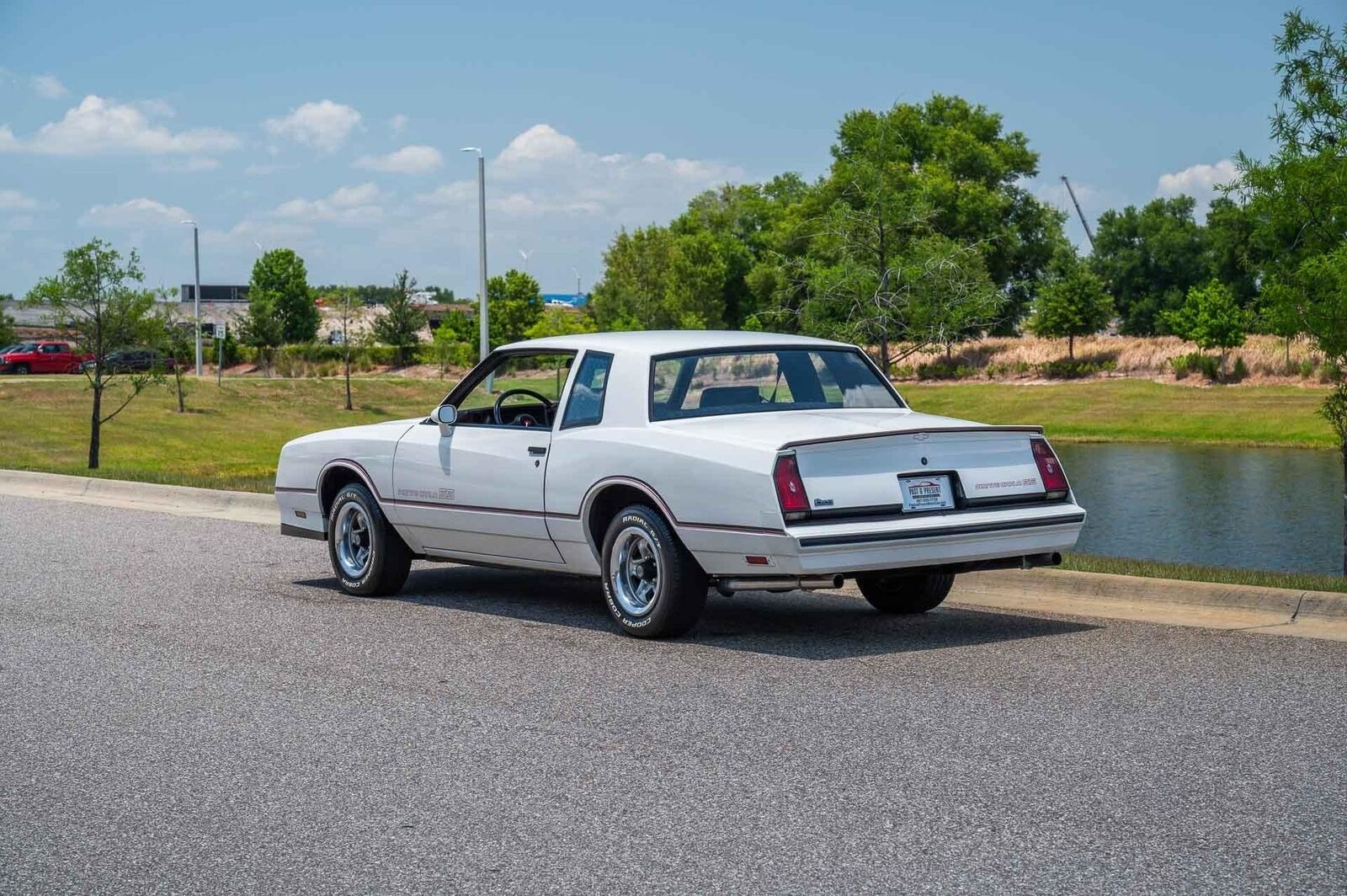 Chevrolet-Monte-Carlo-1985-3