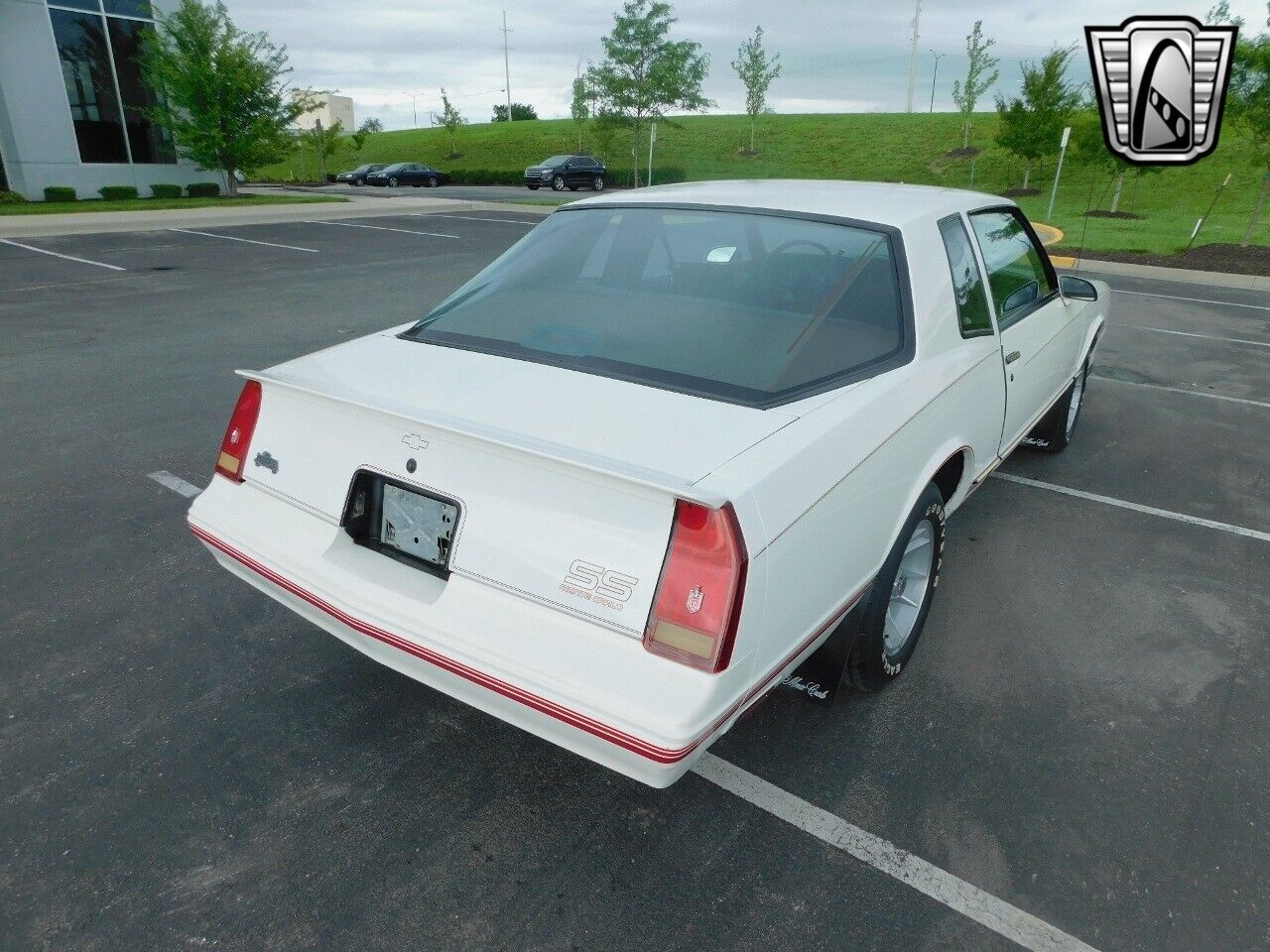 Chevrolet-Monte-Carlo-1987-6