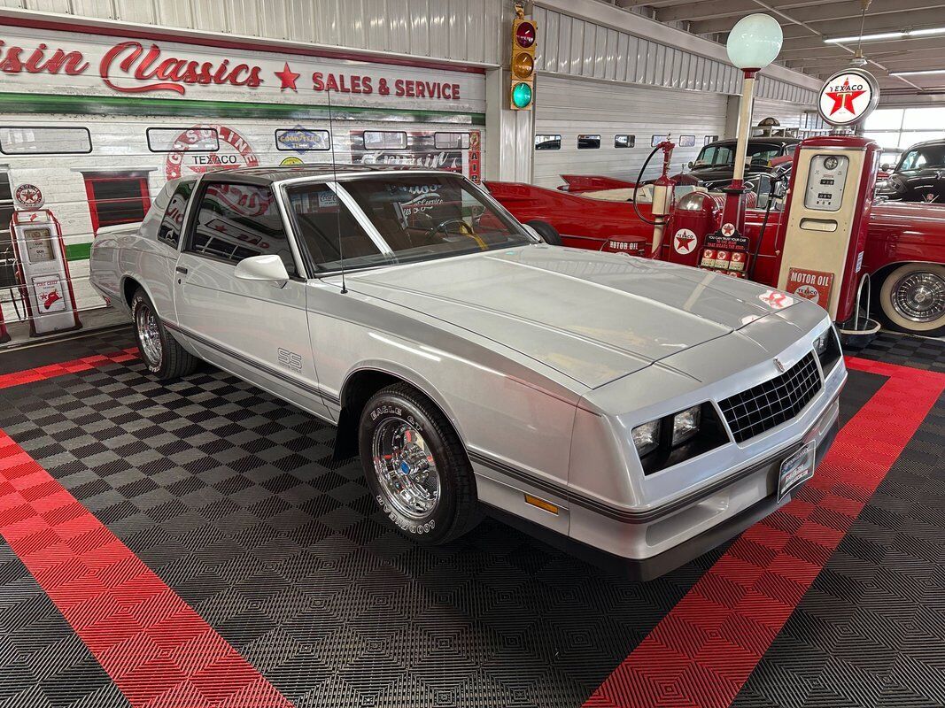 Chevrolet Monte Carlo  1987 à vendre