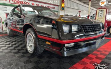 Chevrolet-Monte-Carlo-1988-2