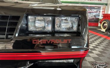 Chevrolet-Monte-Carlo-1988-7