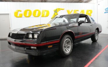 Chevrolet-Monte-Carlo-Coupe-1988-1