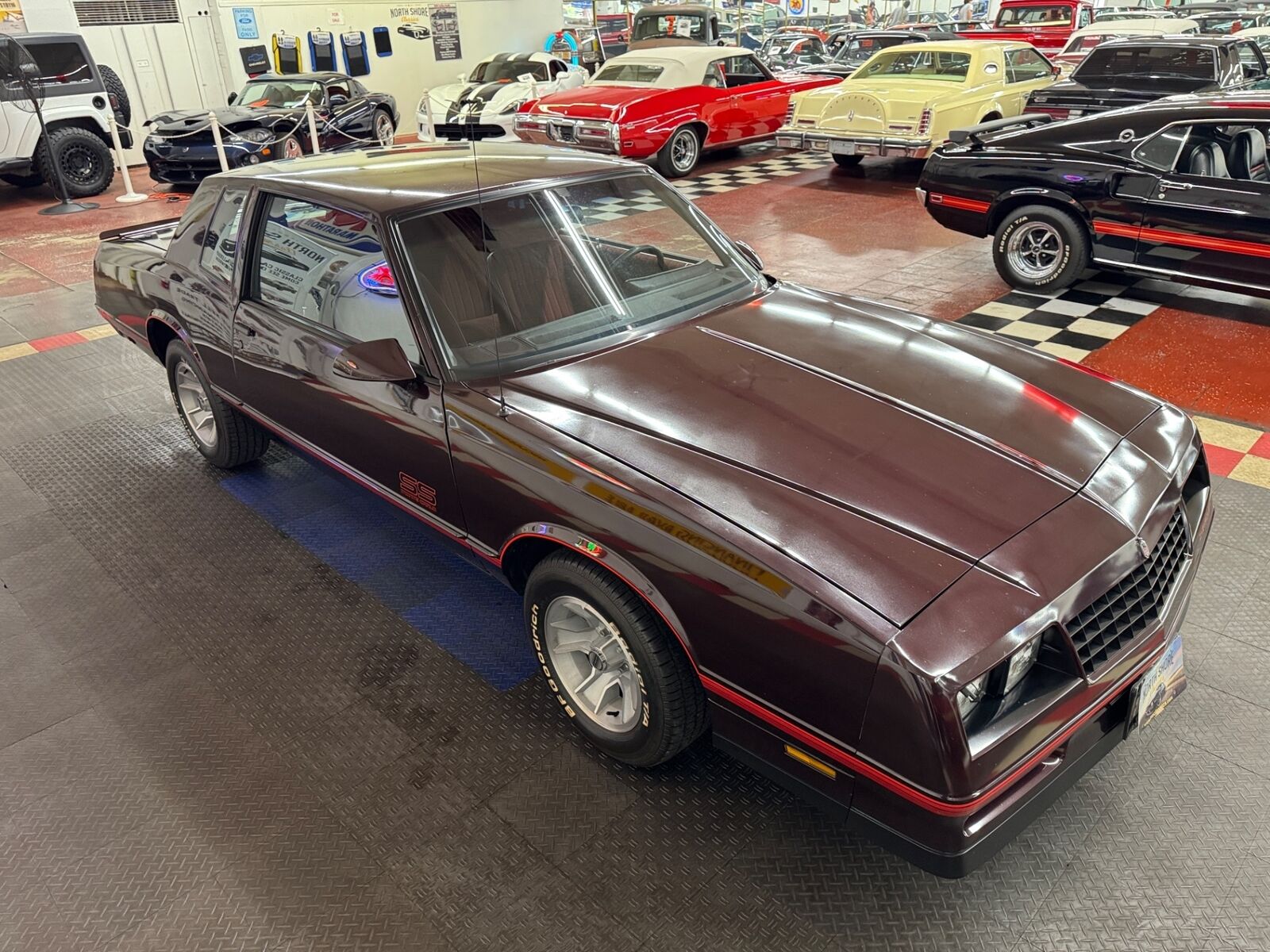 Chevrolet-Monte-Carlo-Coupe-1988-29