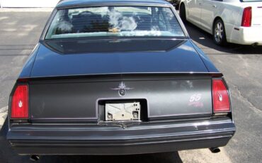 Chevrolet-Monte-carlo-ss-1985-8