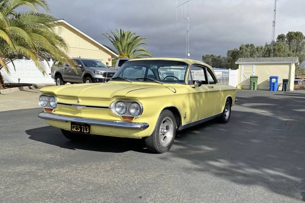 Chevrolet-Monza-coupe-1964-9