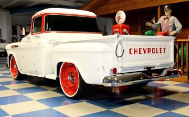 Chevrolet-Other-Pickups-1957-5