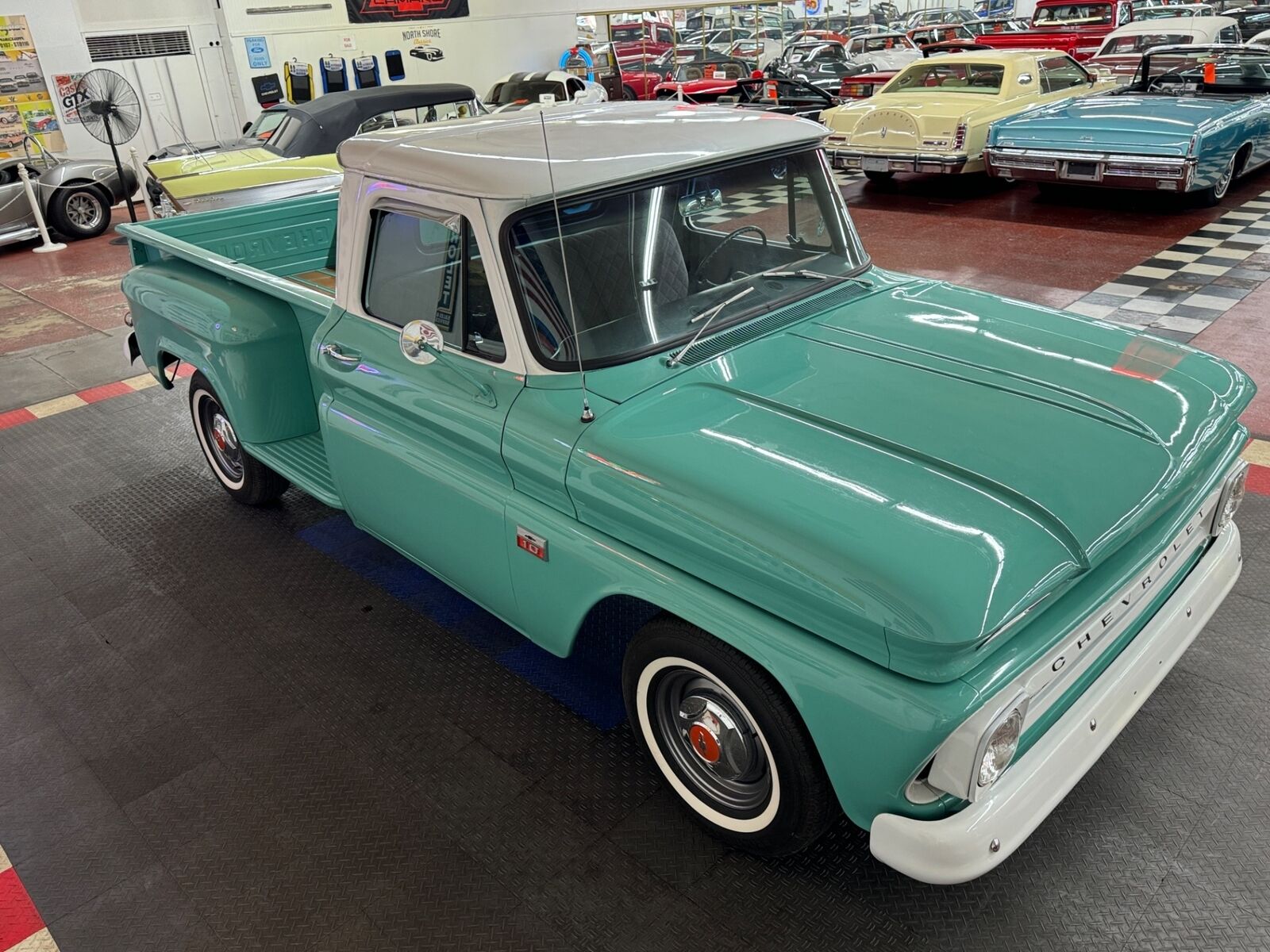 Chevrolet-Other-Pickups-1966-32