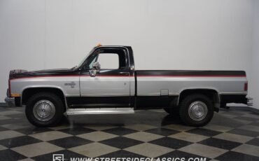 Chevrolet-Other-Pickups-Pickup-1984-2