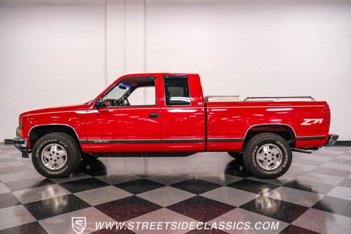 Chevrolet-Other-Pickups-Pickup-1995-2