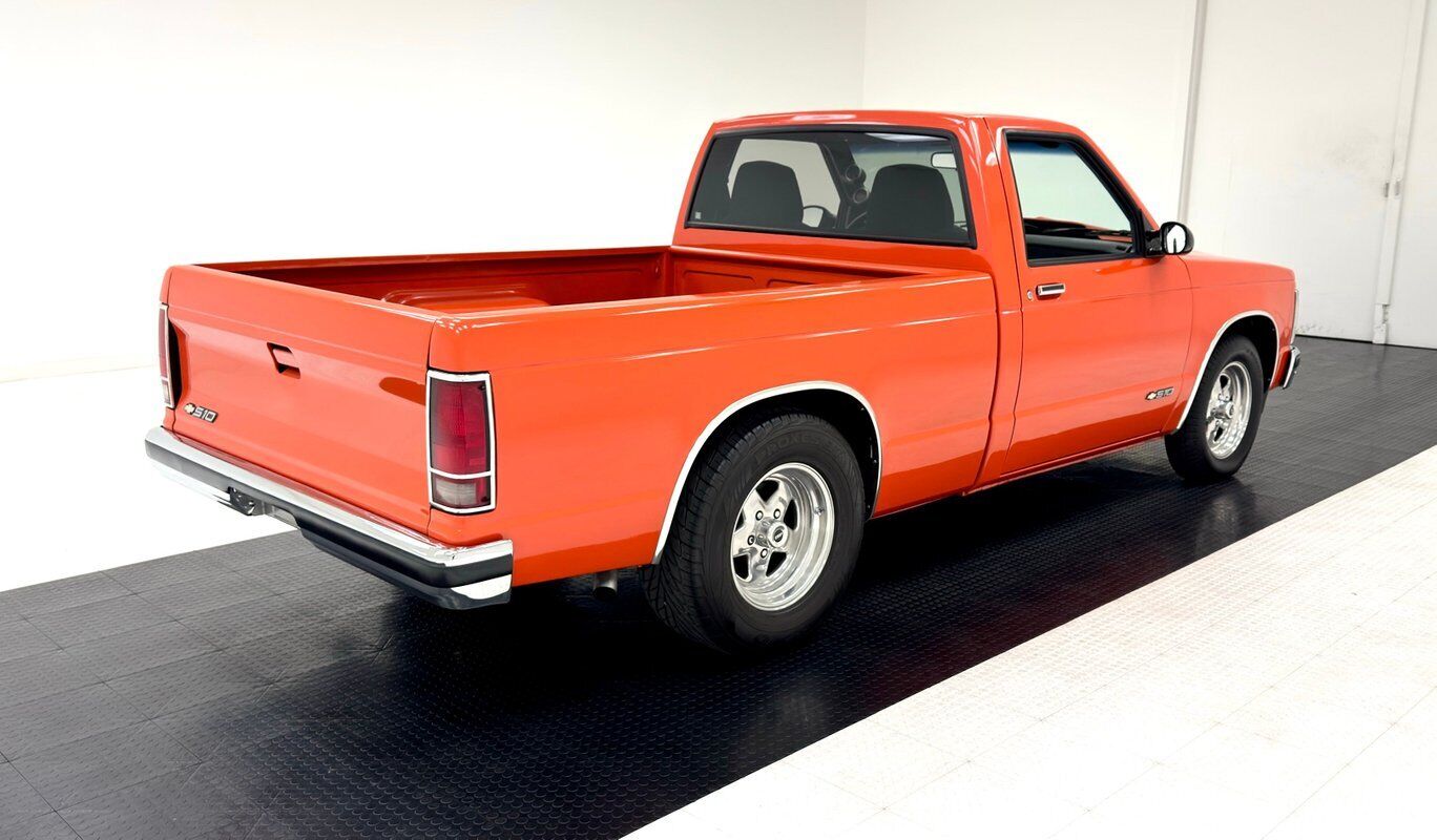 Chevrolet-S-10-Pickup-1986-4